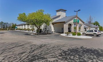 Quality Inn Youngstown