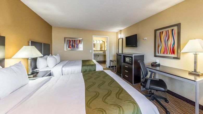 <b>Quality Inn Glenpool/Tulsa Room</b>. Images powered by <a href="https://iceportal.shijigroup.com/" title="IcePortal" target="_blank">IcePortal</a>.