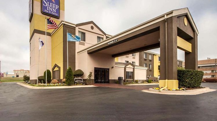 Sleep Inn & Suites Exterior