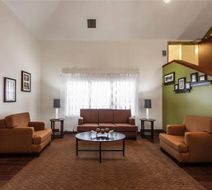 Sleep Inn & Suites Lobby