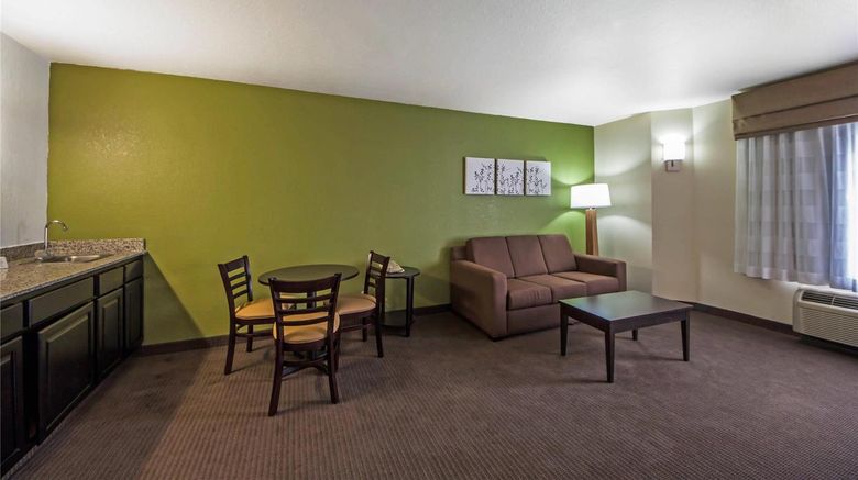 <b>Sleep Inn & Suites Room</b>. Images powered by <a href="https://iceportal.shijigroup.com/" title="IcePortal" target="_blank">IcePortal</a>.