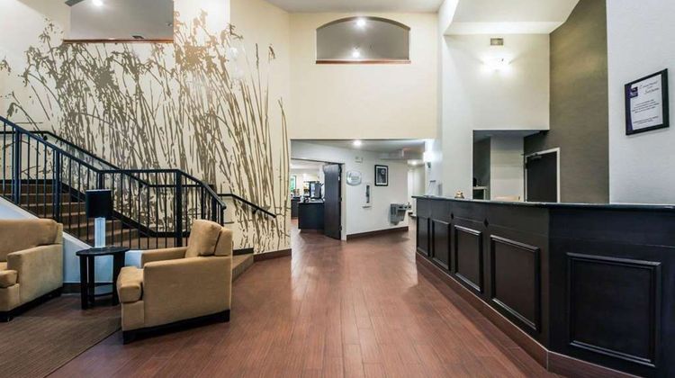 Sleep Inn & Suites Lobby