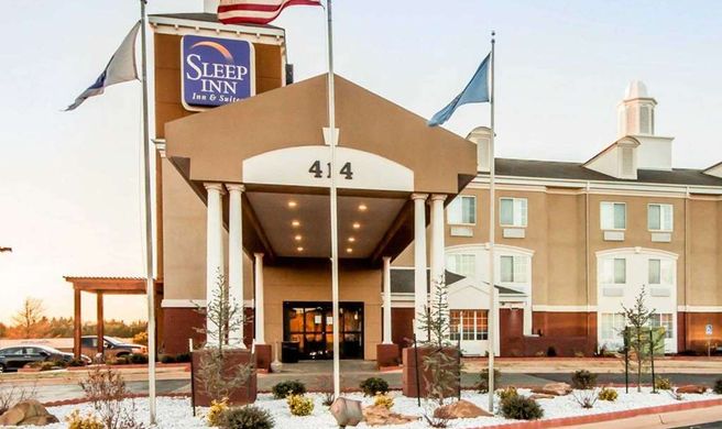 Sleep Inn & Suites Exterior