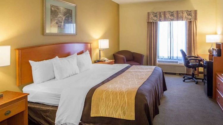Quality Inn & Suites Pryor Room