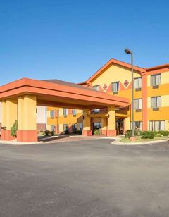 Quality Inn & Suites Pryor