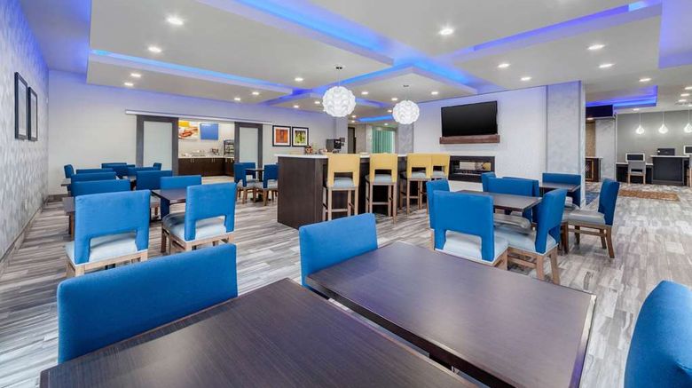 <b>Comfort Inn & Suites Oklahoma City South I-35 Restaurant</b>. Images powered by <a href="https://iceportal.shijigroup.com/" title="IcePortal" target="_blank">IcePortal</a>.