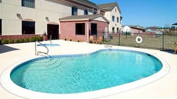 Comfort Suites Idabel Pool