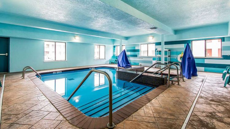 Comfort Suites Fairgrounds West Pool