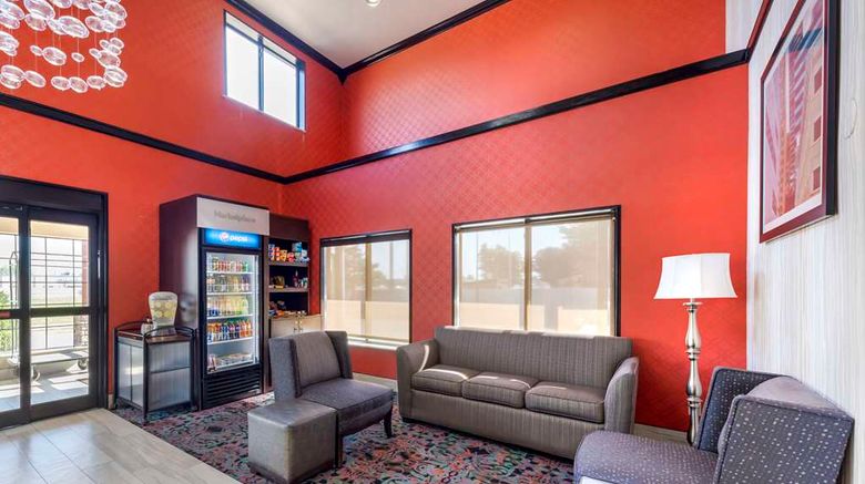 <b>Comfort Suites Fairgrounds West Lobby</b>. Images powered by <a href="https://iceportal.shijigroup.com/" title="IcePortal" target="_blank">IcePortal</a>.