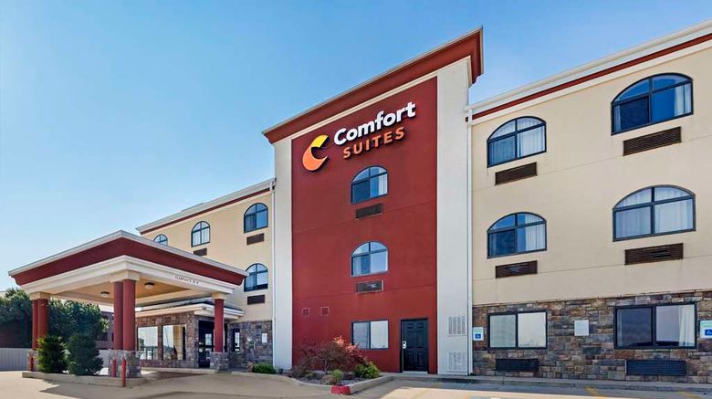 <b>Comfort Suites Fairgrounds West Exterior</b>. Images powered by <a href="https://iceportal.shijigroup.com/" title="IcePortal" target="_blank">IcePortal</a>.
