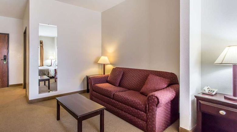 <b>Quality Inn and Suites Guymon East Suite</b>. Images powered by <a href="https://iceportal.shijigroup.com/" title="IcePortal" target="_blank">IcePortal</a>.