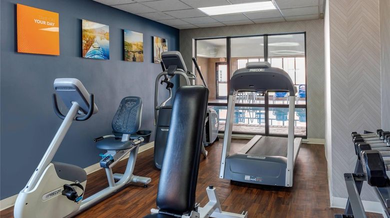 <b>Comfort Inn & Suites Health</b>. Images powered by <a href="https://iceportal.shijigroup.com/" title="IcePortal" target="_blank">IcePortal</a>.
