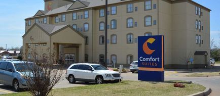 Comfort Suites-SW Oklahoma City Exterior