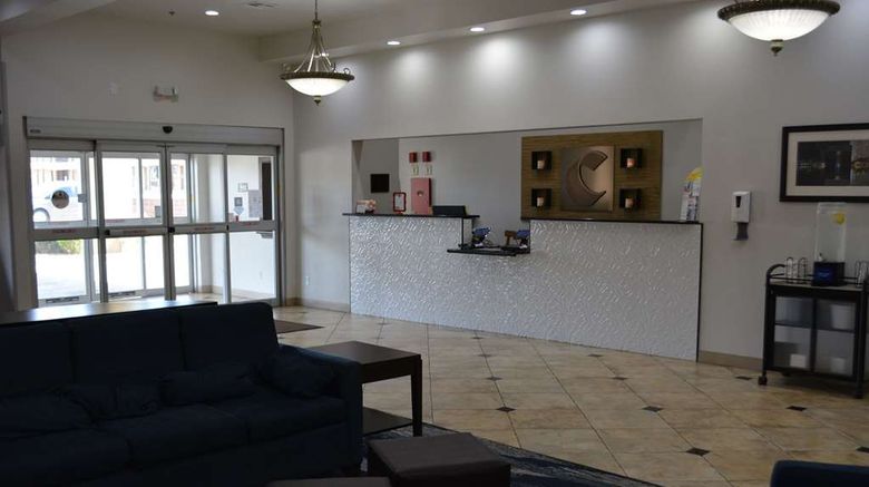 <b>Comfort Suites-SW Oklahoma City Lobby</b>. Images powered by <a href="https://iceportal.shijigroup.com/" title="IcePortal" target="_blank">IcePortal</a>.