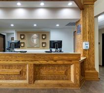 Comfort Inn & Suites Lobby