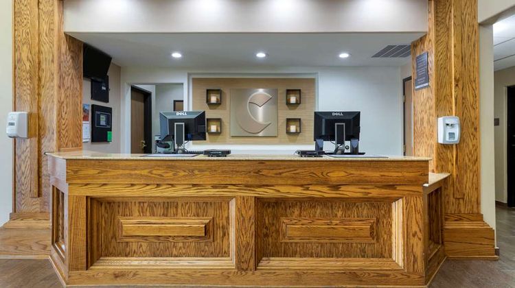 Comfort Inn & Suites Lobby