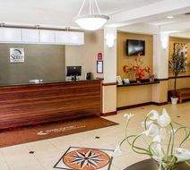 Sleep Inn & Suites Lobby