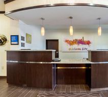 Comfort Inn & Suites Oklahoma City West Lobby