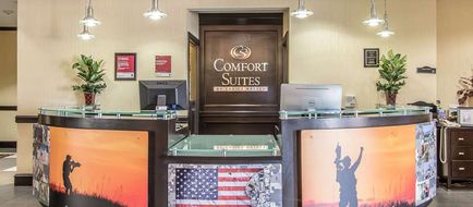 Comfort Suites Lobby