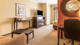 <b>Comfort Suites Suite</b>. Images powered by <a href="https://iceportal.shijigroup.com/" title="IcePortal" target="_blank">IcePortal</a>.