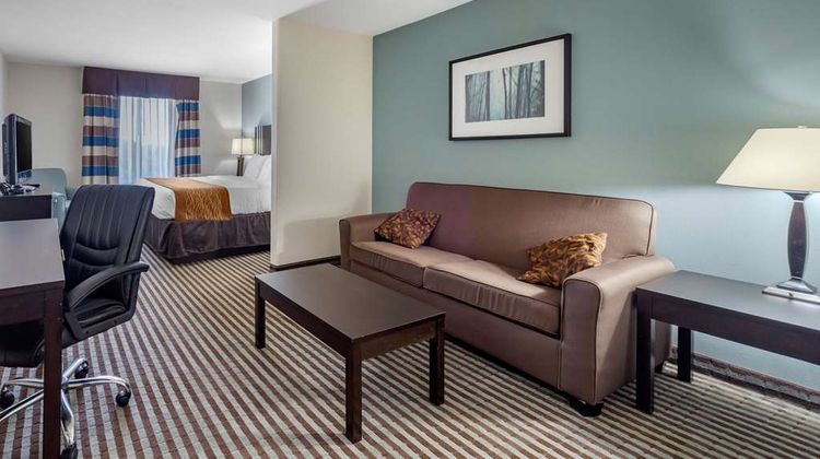 Comfort Inn & Suites Suite