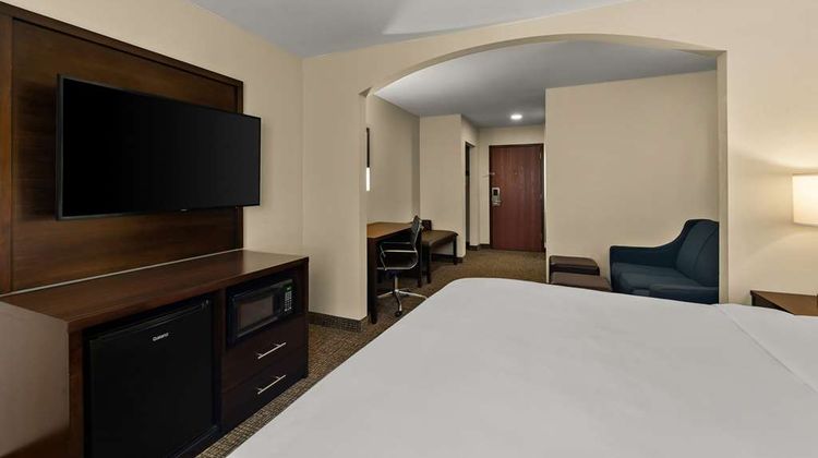 Comfort Inn & Suites Hotel Atoka Room