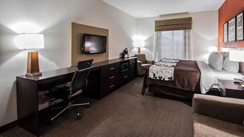 <b>Sleep Inn and Suites Elk City Route 66 Suite</b>. Images powered by <a href="https://iceportal.shijigroup.com/" title="IcePortal" target="_blank">IcePortal</a>.