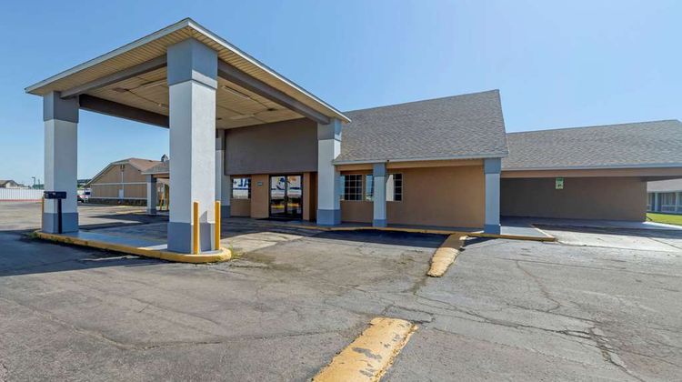 Econo Lodge Pryor Exterior