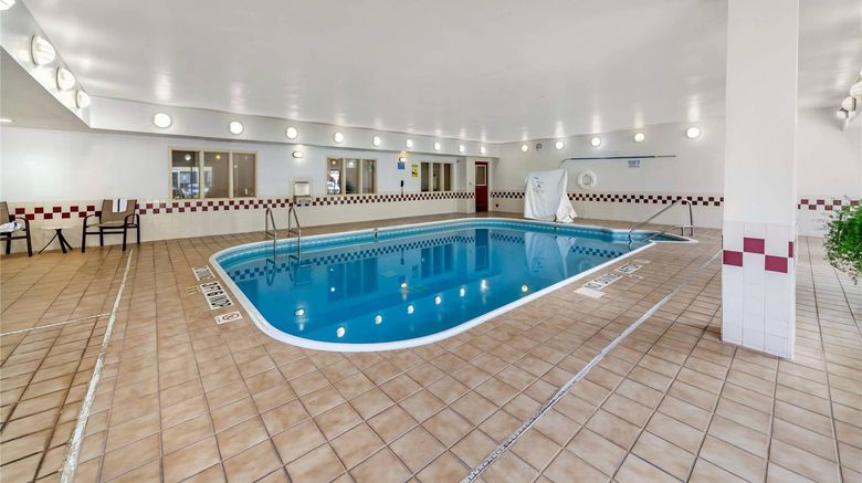 <b>Comfort Inn Oklahoma City Pool</b>. Images powered by <a href="https://iceportal.shijigroup.com/" title="IcePortal" target="_blank">IcePortal</a>.