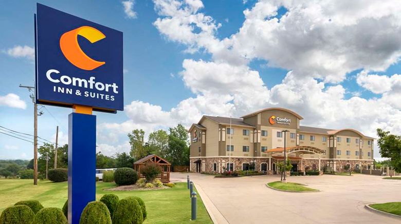 <b>Comfort Inn and Suites Glenpool Exterior</b>. Images powered by <a href="https://iceportal.shijigroup.com/" title="IcePortal" target="_blank">IcePortal</a>.