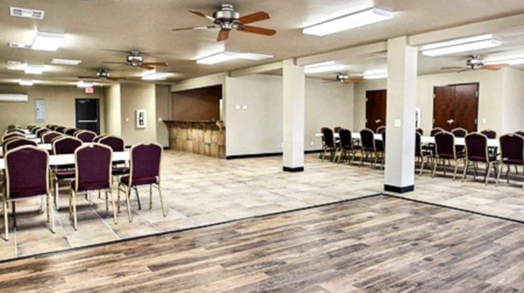 Sleep Inn & Suites Hennessey Meeting