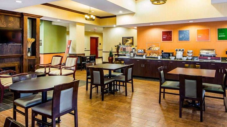 <b>Comfort Inn and Suites Alva Restaurant</b>. Images powered by <a href="https://iceportal.shijigroup.com/" title="IcePortal" target="_blank">IcePortal</a>.