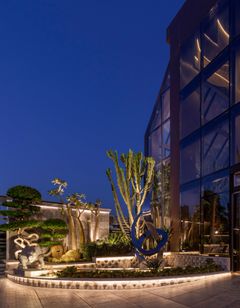Crowne Plaza Mirage