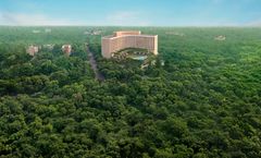 Taj Palace Hotel