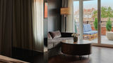 Reja Hotel Suite