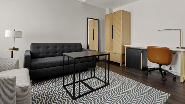 Club Quarters Times Square-Midtown Suite