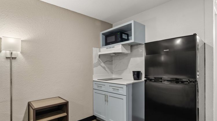 Red Roof Inn Wytheville Room
