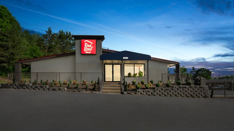 Red Roof Inn Wytheville Exterior