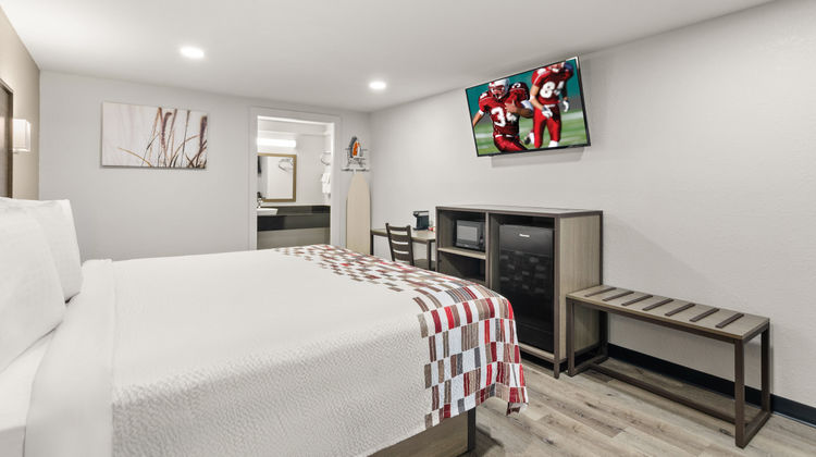 Red Roof Inn Wytheville Room