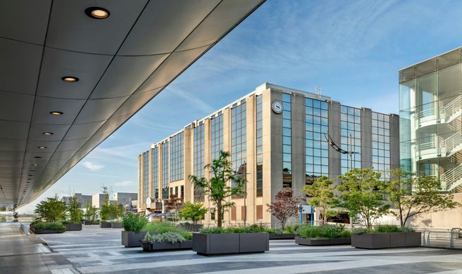 Sheraton Brussels Airport Hotel Exterior