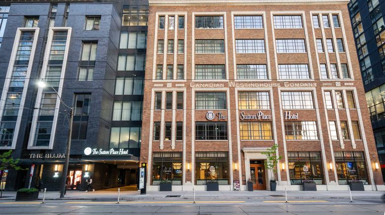 <b>Sutton Place Hotel Toronto Exterior</b>. Images powered by <a href="https://www.leonardoworldwide.com/" title="Leonardo Worldwide" target="_blank">Leonardo</a>.