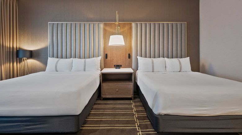 <b>Sutton Place Hotel Toronto Room</b>. Images powered by <a href="https://www.leonardoworldwide.com/" title="Leonardo Worldwide" target="_blank">Leonardo</a>.