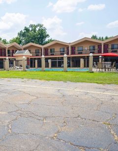 OYO Hotel Opp AL, Floral Hwy