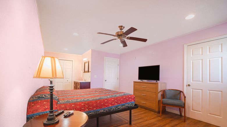 <b>Monterrey Motel Padre Island Room</b>. Images powered by <a href="https://www.leonardoworldwide.com/" title="Leonardo Worldwide" target="_blank">Leonardo</a>.