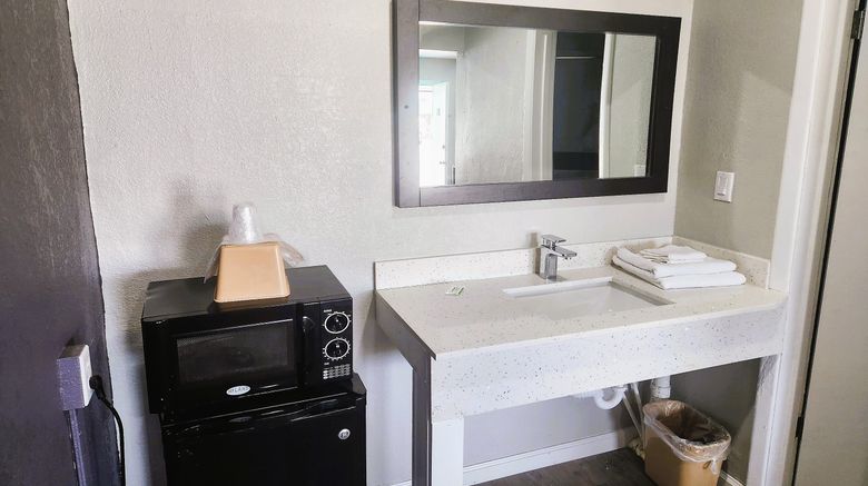 <b>Travel Inn by OYO Hwy 80 Room</b>. Images powered by <a href="https://www.leonardoworldwide.com/" title="Leonardo Worldwide" target="_blank">Leonardo</a>.
