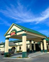 Super Inn & Suites