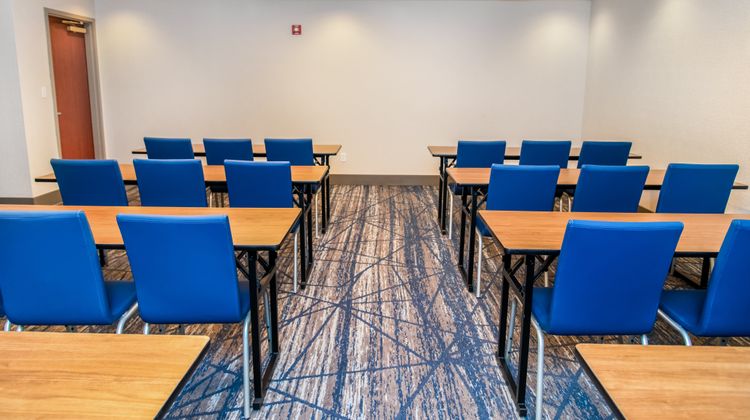 Holiday Inn Express Pittsburgh Southside Meeting