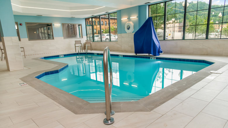 <b>Holiday Inn Express Pittsburgh Southside Pool</b>. Images powered by <a href="https://www.leonardoworldwide.com/" title="Leonardo Worldwide" target="_blank">Leonardo</a>.