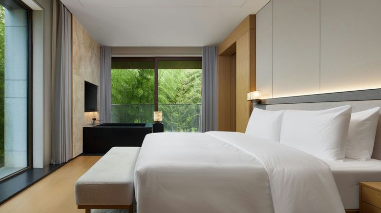 <b>Grand New Century Resort Suite</b>. Images powered by <a href="https://www.leonardoworldwide.com/" title="Leonardo Worldwide" target="_blank">Leonardo</a>.