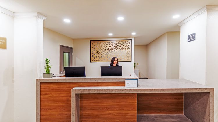 Candlewood Suites Georgetown Exterior